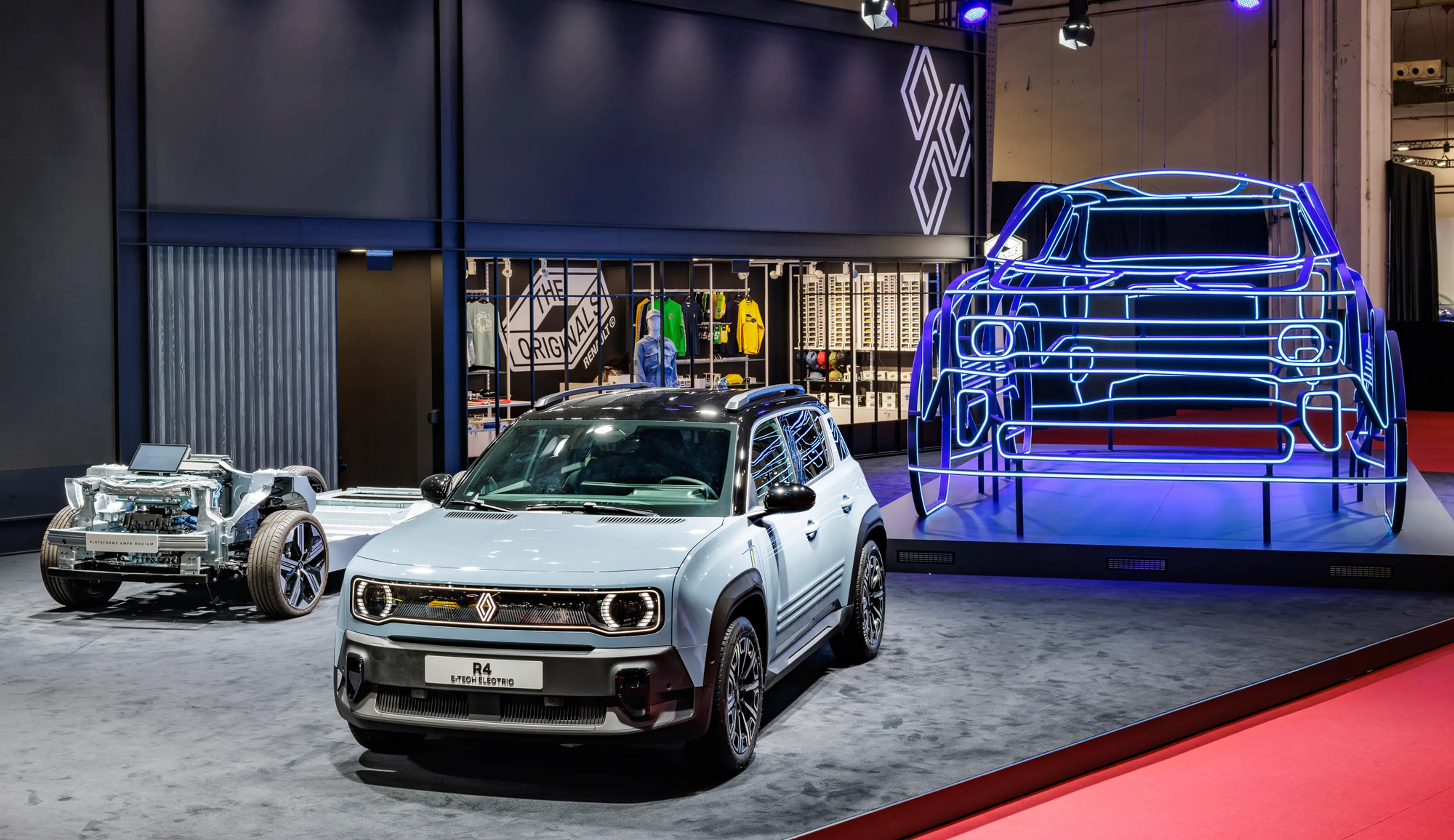 Renault 4 E tech electrique au salon de Barcelone 2025